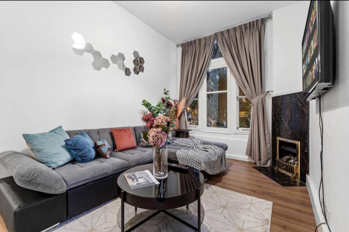 Majestic 2-Bedroom Flat In Knightsbridge-Hyde Park Kb70 Лондон Екстер'єр фото